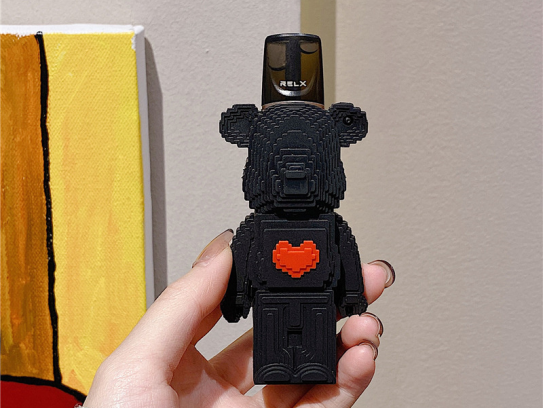 RELX悦刻五代幻影“零度逐霜”实拍图