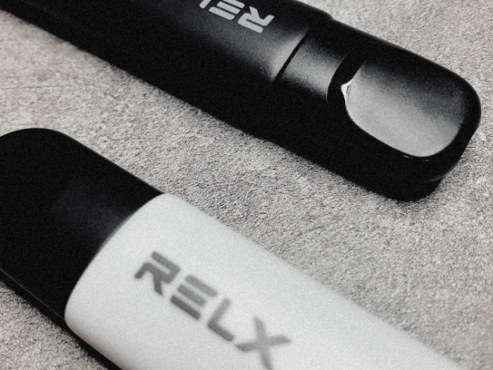 RELX悦刻烟杆抽不出烟雾？详细原因及解决方法在这里！